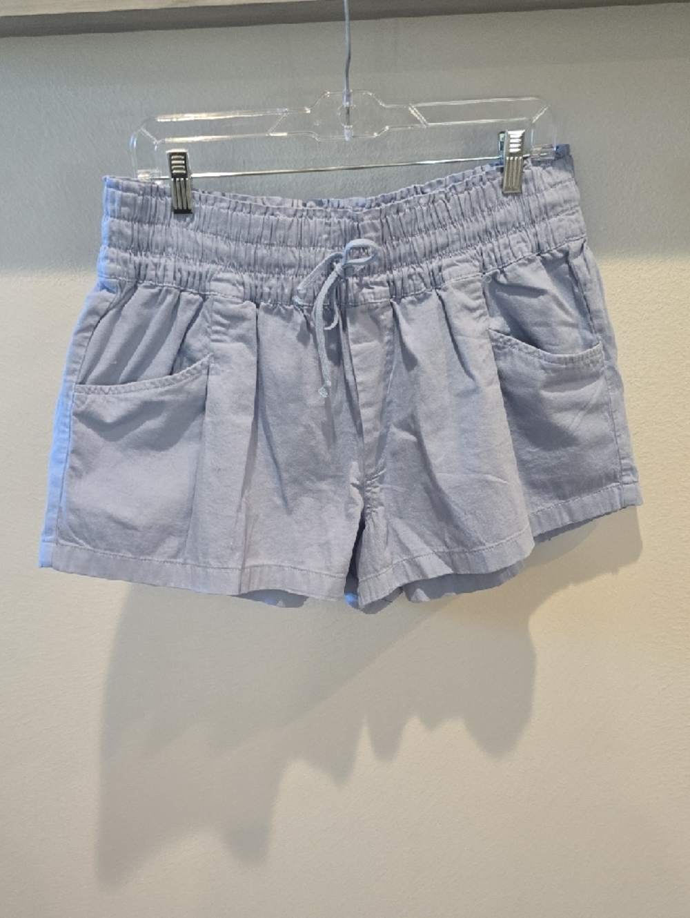Aerie Light Blue Smocked Waist Shorts, NWT, Large - Picture 5 of 10